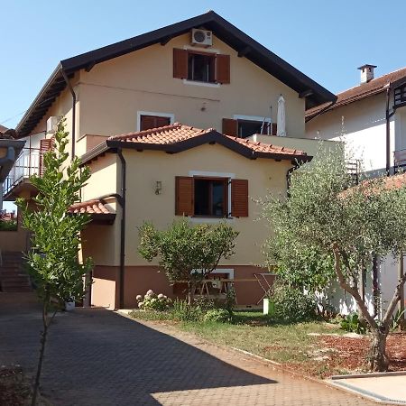 Appartamento Remi Umago Esterno foto