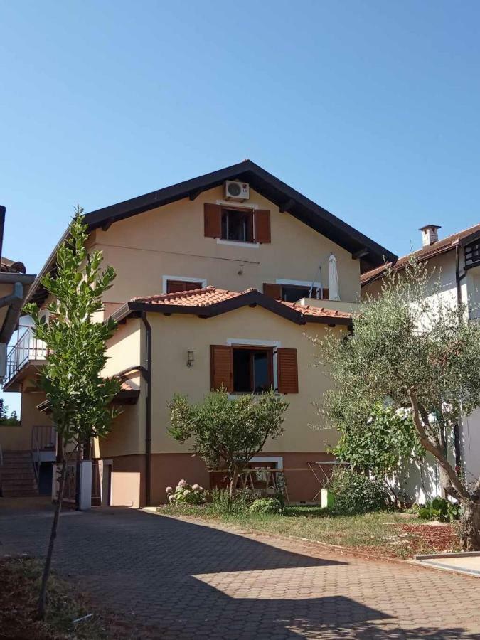 Appartamento Remi Umago Esterno foto